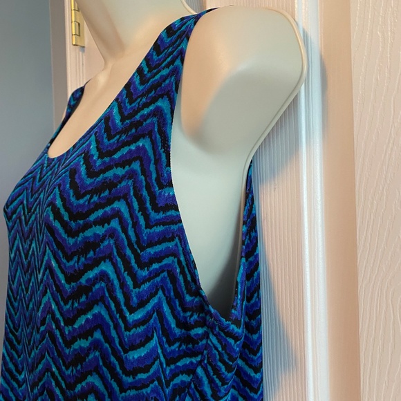 BUY 2 ITEMS & GET 1 FREE: Travellers by Chico’s Colourful Chevron Tank Sz 12 - Picture 2 of 7